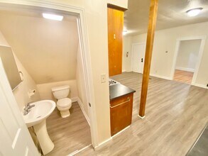 180 Federal St in St. Albans, VT - Foto de edificio - Building Photo