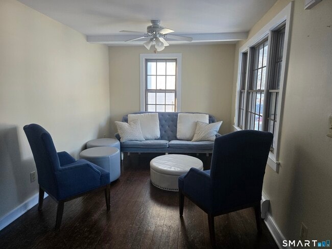 892 Reef Rd in Fairfield, CT - Building Photo - Building Photo