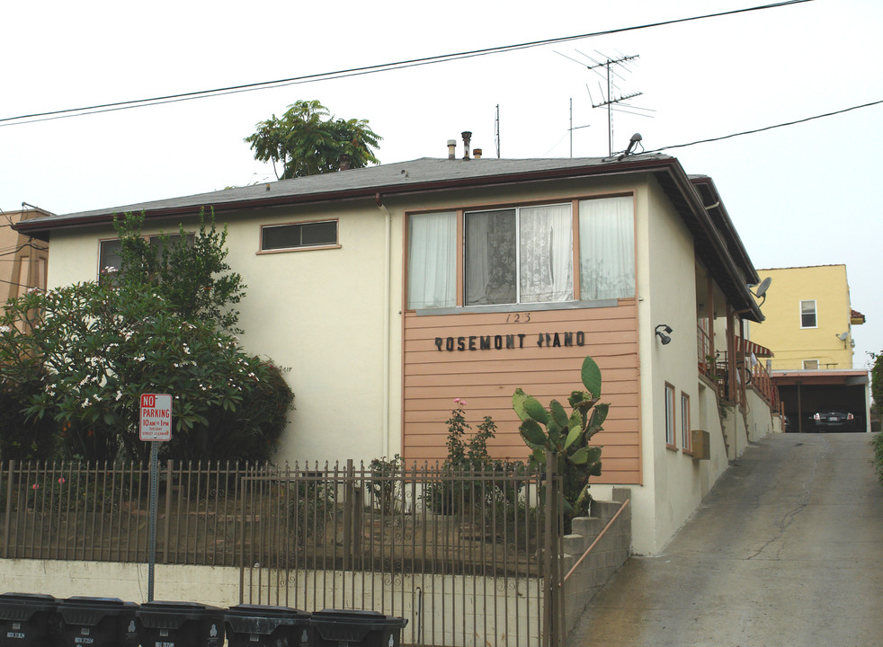 123 Rosemont Ave in Los Angeles, CA - Foto de edificio