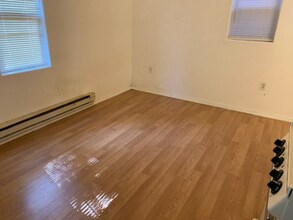 1301 Manitou Ave-Unit -4 in Manitou Springs, CO - Building Photo - Building Photo