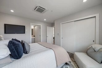 3449 Scotts Ln, Unit B in Philadelphia, PA - Building Photo - Building Photo