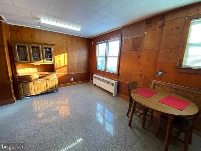 13 E St in Vineland, NJ - Building Photo - Building Photo