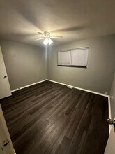 8721 Natural Bridge Rd, Unit D in St. Louis, MO - Building Photo - Building Photo