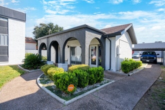 The Luke Apartments in McAllen, TX - Foto de edificio - Building Photo