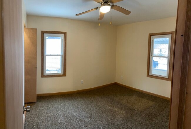 986 Tritt Dr in Akron, OH - Building Photo - Building Photo
