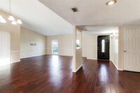 925 Lombardy Dr, Unit 1 in Plano, TX - Building Photo - Building Photo