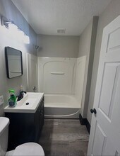 1545 Catalpa St in Louisville, KY - Building Photo - Building Photo