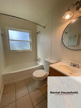 22849 Almond Ave in Eastpointe, MI - Building Photo - Building Photo