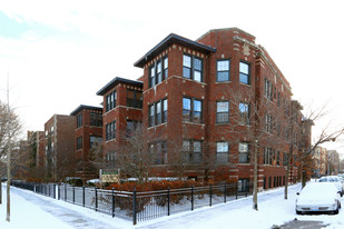 7642 N Eastlake Ter Apartments