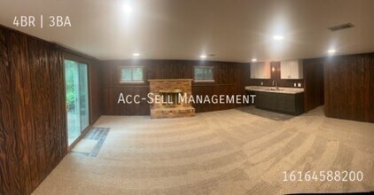 2580 Emerson Ave NW in Grand Rapids, MI - Building Photo - Building Photo