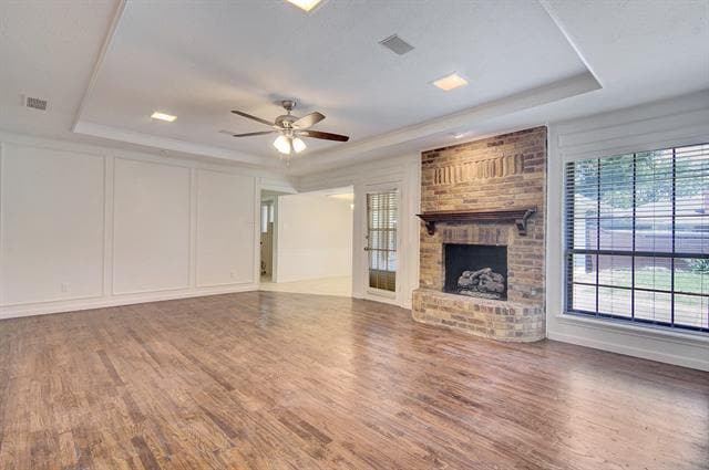 property at 2501 Glenhaven Dr