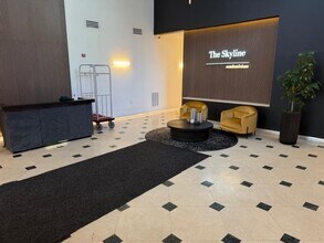 551 Observer Hwy in Hoboken, NJ - Foto de edificio - Building Photo