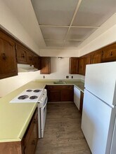 291 W Alexander Ave in Merced, CA - Building Photo - Building Photo