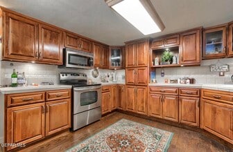 1933 Gus Moran St in El Paso, TX - Building Photo - Building Photo