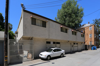 2311 P St in Sacramento, CA - Building Photo - Building Photo