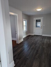 419 New London Turnpike in Glastonbury, CT - Building Photo - Building Photo