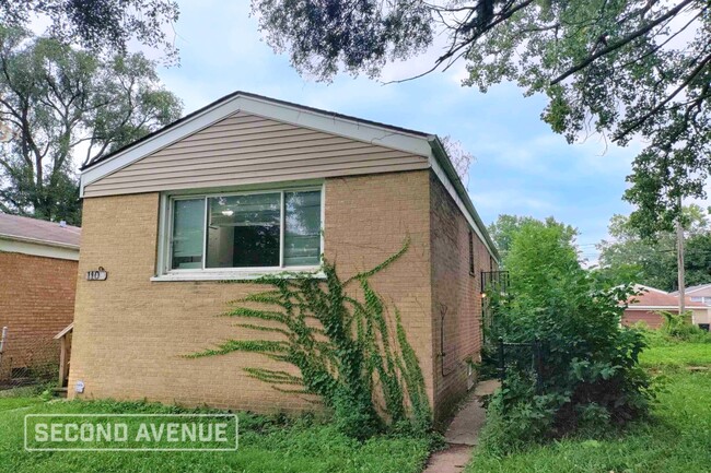property at 1109 W 110th Pl