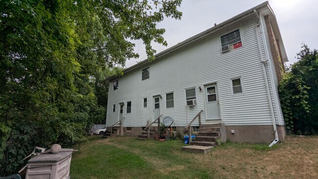1493 Hobart Ave in Akron, OH - Building Photo - Building Photo