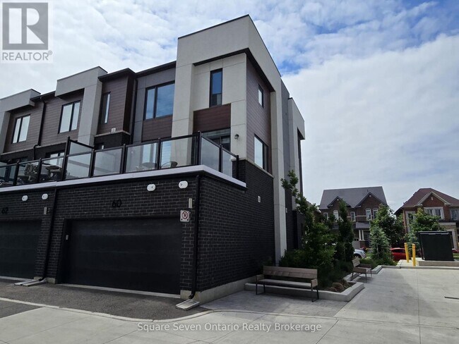 60 Kaitting Trail in Oakville, ON - Building Photo - Building Photo