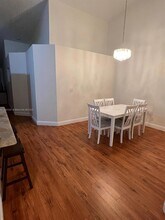 7652 Pinewalk Dr S in Margate, FL - Building Photo - Building Photo