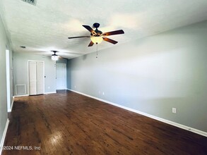 394 Fortuna Ave in St. Augustine, FL - Building Photo - Building Photo