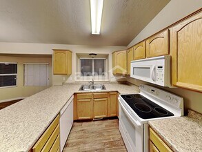 854 W 1300 N in Clinton, UT - Building Photo - Building Photo