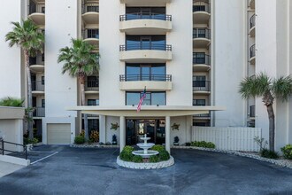 La Mer Condominiums in Daytona Beach Shores, FL - Building Photo - Building Photo