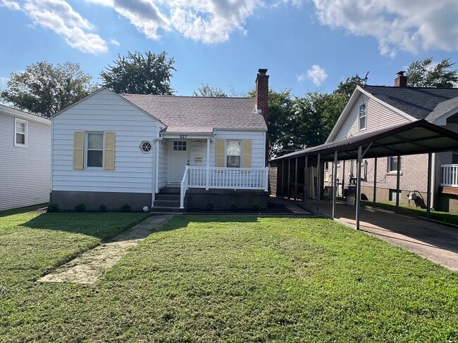 property at 627 Whitelaw Ave