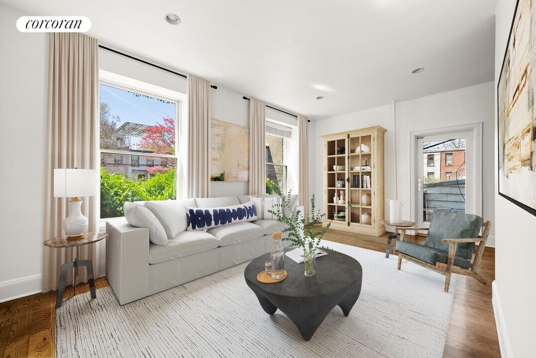 74 3rd Pl in Brooklyn, NY - Building Photo