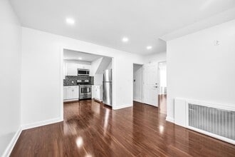 284 MacArthur Ave in Garfield, NJ - Building Photo - Building Photo