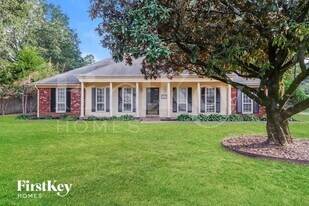 7675 Charstone Dr in Germantown, TN - Building Photo