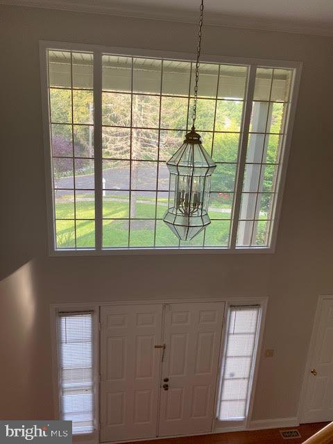 8 Poplar Ct in West Windsor Township, NJ - Building Photo - Building Photo