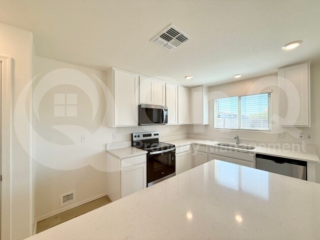 1435 E Angie Dr in Casa Grande, AZ - Building Photo - Building Photo