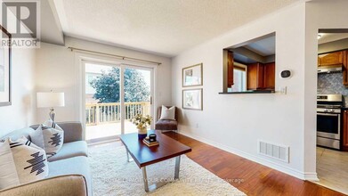 143 Cornish Dr in Courtice, ON - Building Photo - Building Photo