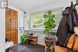 47 Chaplin Ave in St Catharines, ON - Building Photo - Building Photo
