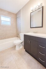 5417 Fourth Ave in Ft. Myers, FL - Building Photo - Building Photo