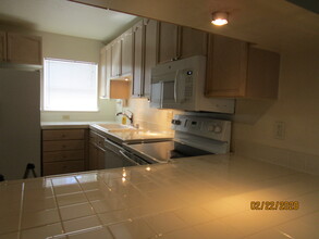 128 N El Camino Real in San Mateo, CA - Building Photo - Building Photo