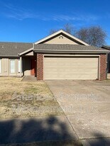 13115 E 44th St in Tulsa, OK - Building Photo