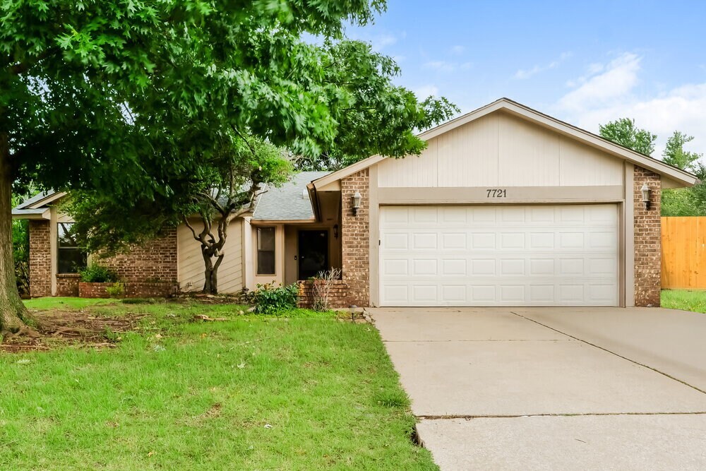 7721 Maehs Terrace in Oklahoma City, OK - Building Photo