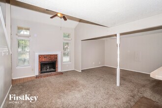 5536 Stone Meadow Ln in Fort Worth, TX - Building Photo - Building Photo