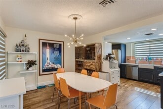 1905 Wengert Ave in Las Vegas, NV - Building Photo - Building Photo