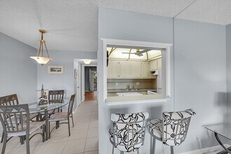 371 Durham Cir in Deerfield Beach, FL - Building Photo - Building Photo