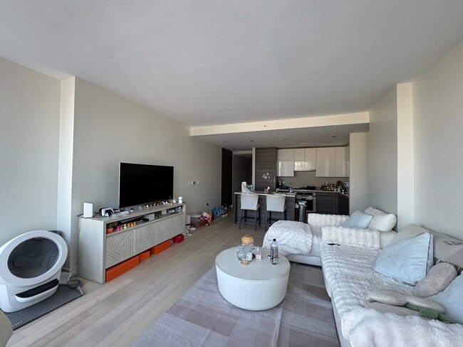 property at 1 Franklin St