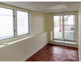 585 Revere Beach Blvd-Unit -B in Revere, MA - Building Photo - Building Photo