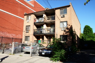 13309-13311 41st Rd in Flushing, NY - Building Photo
