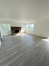 2039 Gold St in Redding, CA - Building Photo - Building Photo