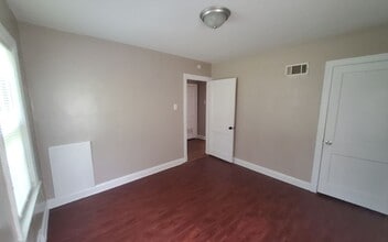 947 Parkhaven Ln in Memphis, TN - Building Photo - Building Photo