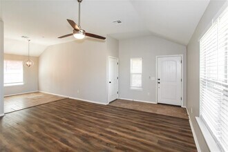 19824 Serenade Way in Edmond, OK - Building Photo - Building Photo