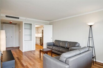 1122 Colorado St in Austin, TX - Building Photo - Building Photo