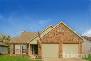 4830 Countrybrook Ct in Indianapolis, IN - Building Photo